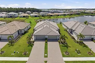 19561 Hinkley Dr, Estero, FL 33928 - Photo 34