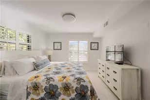 655 8th Ave S, Naples, FL 34102 - Photo 10