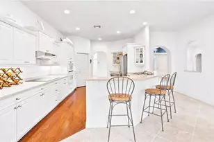 9000 Lely Island Cir, Naples, FL 34113 - Photo 4