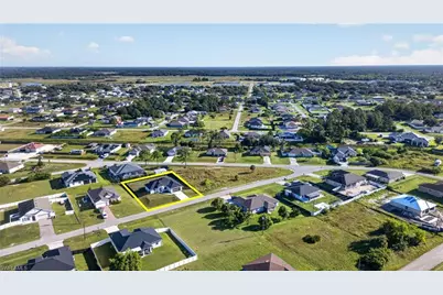 3808 21st St W, Lehigh Acres, FL 33971 - Photo 32