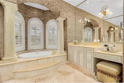 2350 Cheshire Ln, Naples, FL 34109 - Photo 24