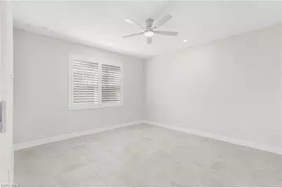 286 Indies Dr E #102, Naples, FL 34114 - Photo 10