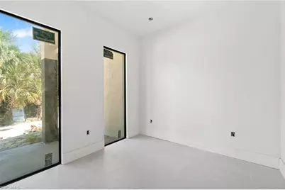 721 Golden Gate Blvd W, Naples, FL 34120 - Photo 10