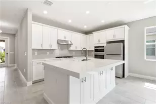9029 Wisteria Wy, Naples, FL 34114 - Photo 2