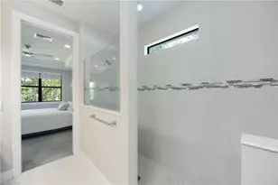 16241 Borelle Cir, Naples, FL 34110 - Photo 14