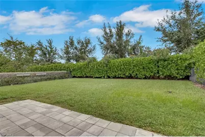 2862 Cinnamon Bay Cir, Naples, FL 34119 - Photo 22
