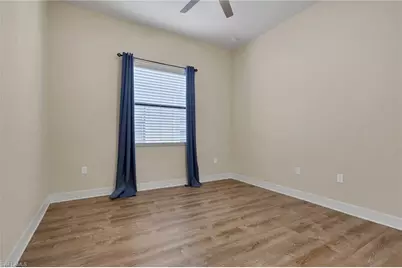 2862 Cinnamon Bay Cir, Naples, FL 34119 - Photo 18