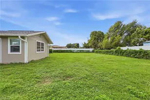 112 NE 10th Ave, Cape Coral, FL 33909 - Photo 34