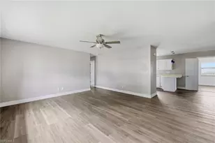 112 NE 10th Ave, Cape Coral, FL 33909 - Photo 14