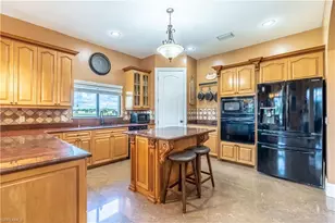 3880 62nd Ave Ave NE, Naples, FL 34120 - Photo 10