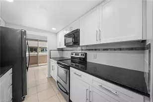 4807 Sunset Ct, Cape Coral, FL 33904 - Photo 10