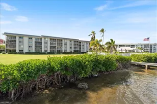 307 Goodlette-Frank Rd S, Naples, FL 34102 - Photo 18