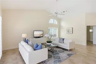6635 Vancouver Ln, Naples, FL 34104 - Photo 8