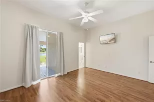 6635 Vancouver Ln, Naples, FL 34104 - Photo 10