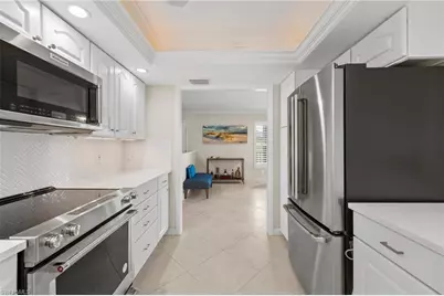 2880 Gulf Shore Blvd N #410, Naples, FL 34103 - Photo 16