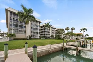 2880 Gulf Shore Blvd N, Naples, FL 34103 - Photo 32