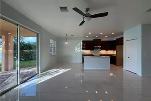 1484 Birdie Dr, Naples, FL 34120 - Photo 2
