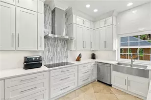 130 1st St NW, Naples, FL 34120 - Photo 16