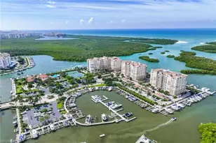 435 Dockside Dr, Naples, FL 34110 - Photo 2