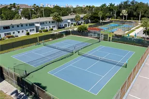 29 High Point Cir E, Naples, FL 34103 - Photo 34