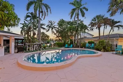 3350 Bayshore Dr #9, Naples, FL 34112 - Photo 30