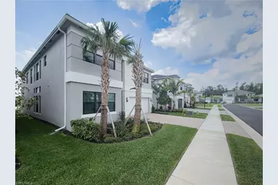 12813 Hawkins Dr, Estero, FL 33928 - Photo 2