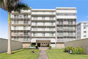 1977 Gulf Shore Blvd N, Naples, FL 34102 - Photo 32