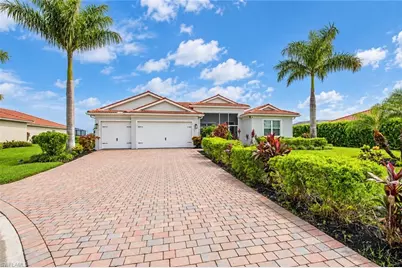 18763 Lake Hammock Dr, Naples, FL 34114 - Photo 2