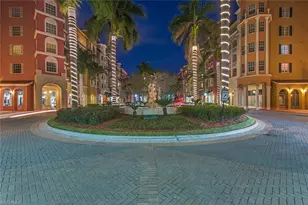 410 Bayfront Pl, Naples, FL 34102 - Photo 32