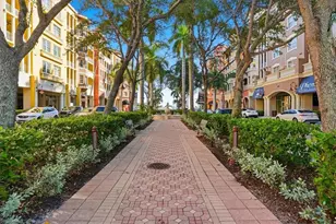 410 Bayfront Pl, Naples, FL 34102 - Photo 20