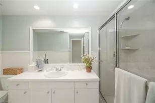 5818 Glencove Dr, Naples, FL 34108 - Photo 32