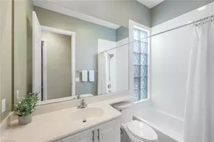 4362 Queen Elizabeth Way, Naples, FL 34119 - Photo 30