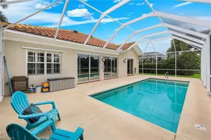 4362 Queen Elizabeth Way, Naples, FL 34119 - Photo 32