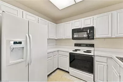 900 Arbor Lake Dr #501, Naples, FL 34110 - Photo 8
