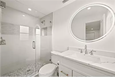 2105 Sheepshead Dr, Naples, FL 34102 - Photo 36