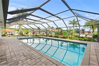 2105 Sheepshead Dr, Naples, FL 34102 - Photo 42
