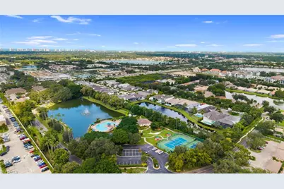 7021 Lone Oak Blvd, Naples, FL 34109 - Photo 38