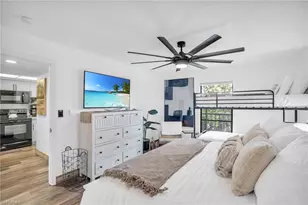 600 Neapolitan Way, Naples, FL 34103 - Photo 18