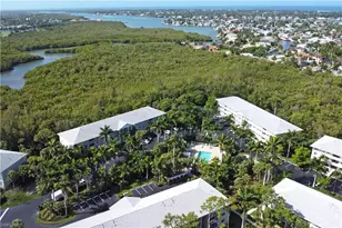 3031 Sandpiper Bay Cir, Naples, FL 34112 - Photo 36