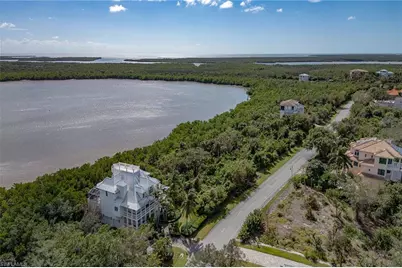 870 Whiskey Creek Dr, Marco Island, FL 34145 - Photo 4