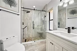 110 Bennington Dr, Naples, FL 34104 - Photo 16