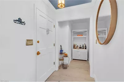 1900 Gulf Shore Blvd N #304, Naples, FL 34102 - Photo 4