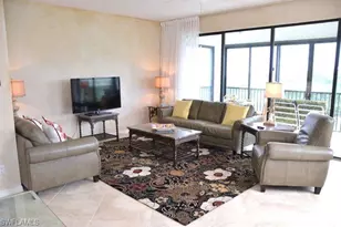 7040 Pelican Bay Blvd, Naples, FL 34108 - Photo 2