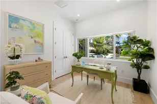 757 Broad Ct S, Naples, FL 34102 - Photo 26
