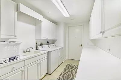295 Grande Way #505, Naples, FL 34110 - Photo 16