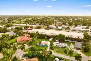 2055 Maravilla Cir, Fort Myers, FL 33901 - Photo 44