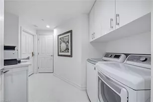 8665 Bay Colony Dr, Naples, FL 34108 - Photo 30