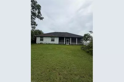 3241 10th Ave NE, Naples, FL 34120 - Photo 4