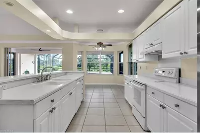 4407 Pomarine Ct, Naples, FL 34119 - Photo 12