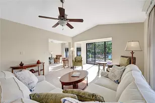 5920 Via Lugano, Naples, FL 34108 - Photo 18